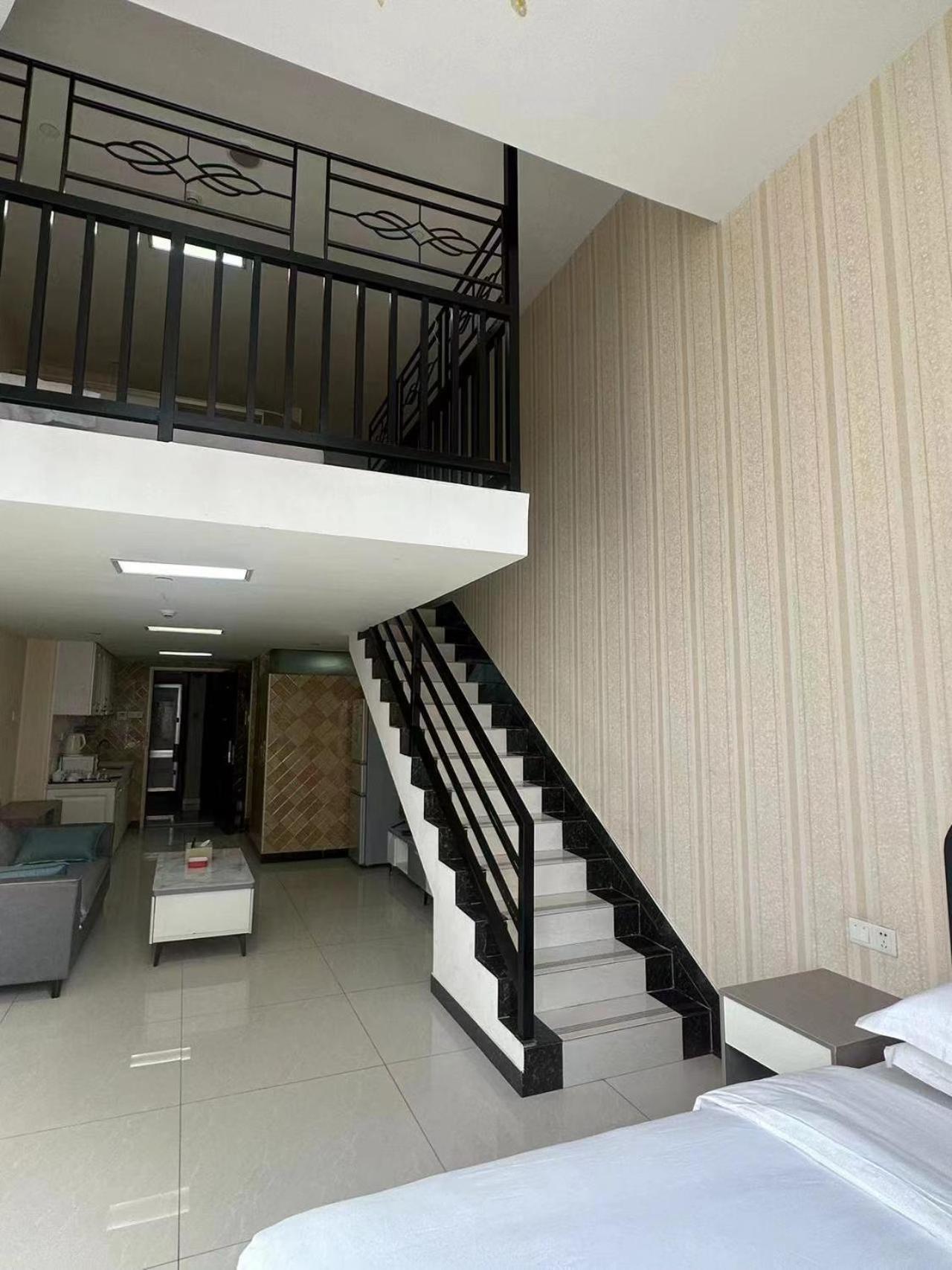 Yo Yo Apartment Zheng Jia Dong Fang Branch Guangzhou Exterior foto